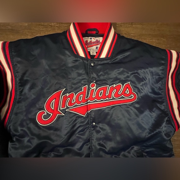 MLB Starter Diamond Collection Cleveland Indians Bomber Warm Satin Jacket XL‎ G7 - Picture 3 of 16